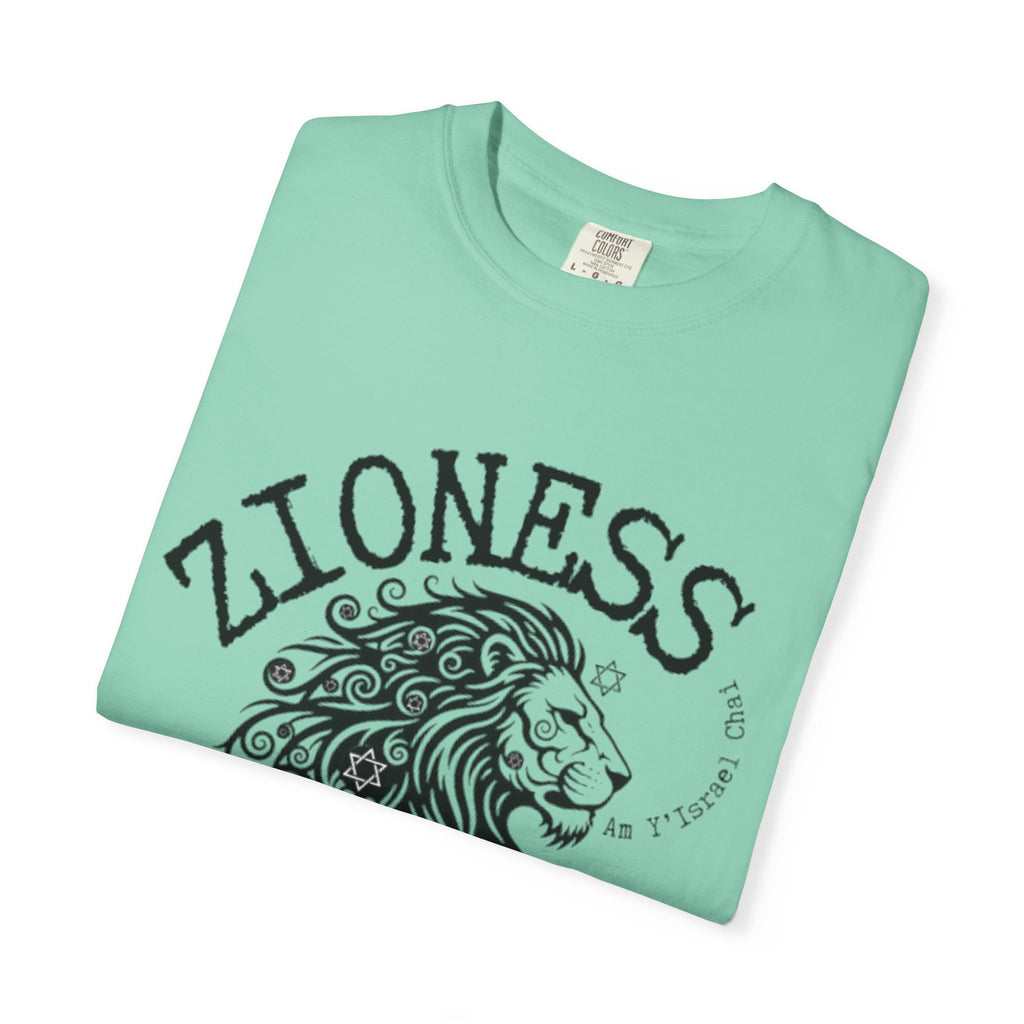 Lioness Zionist T-Shirt for Loud & Proud Jewish Goddesses