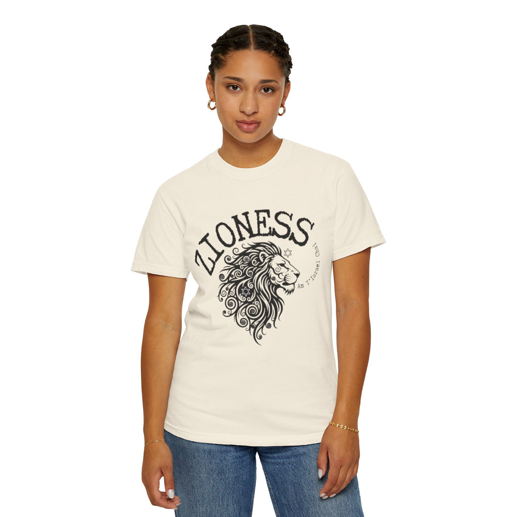 Lioness Zionist T-Shirt for Loud & Proud Jewish Goddesses