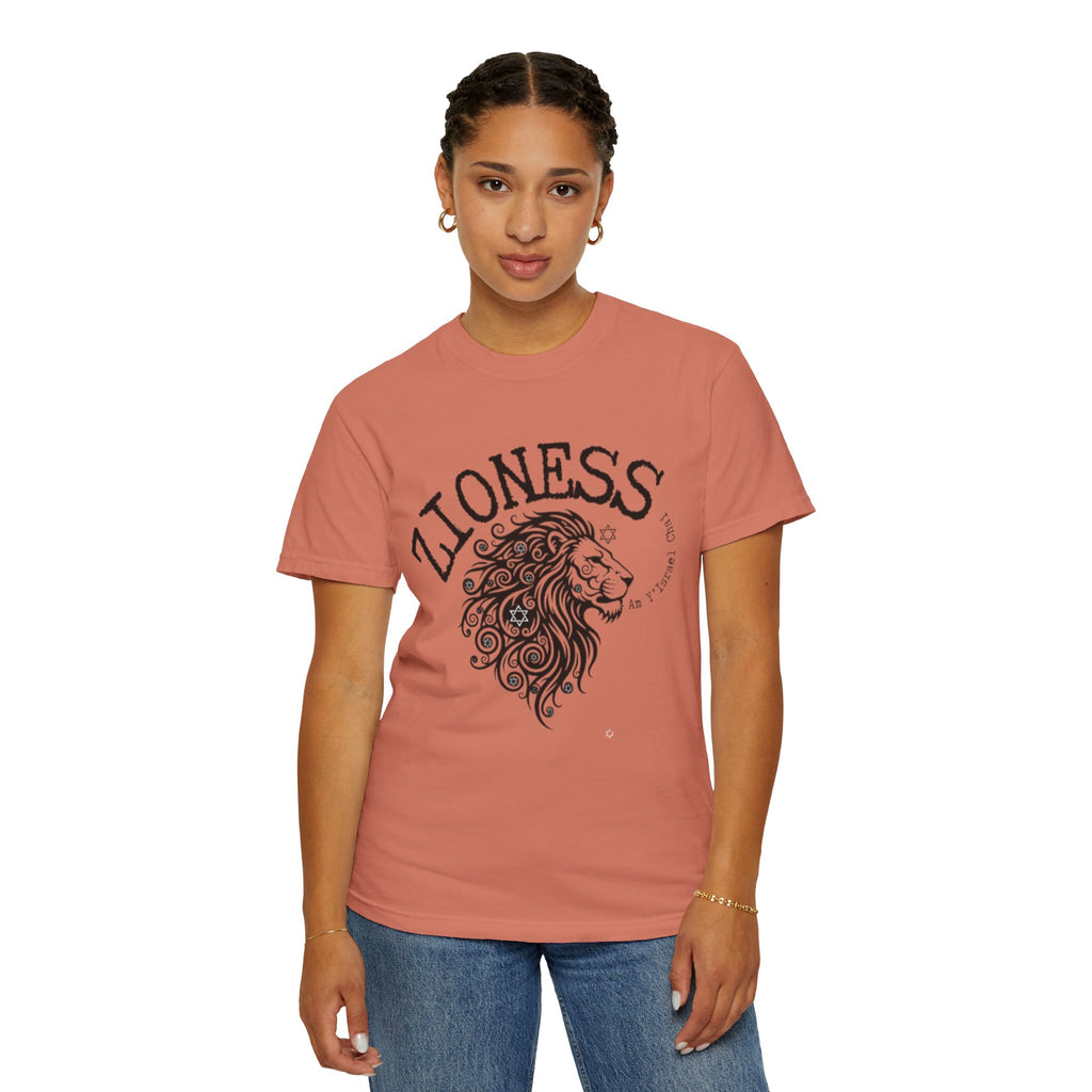 Lioness Zionist T-Shirt for Loud & Proud Jewish Goddesses