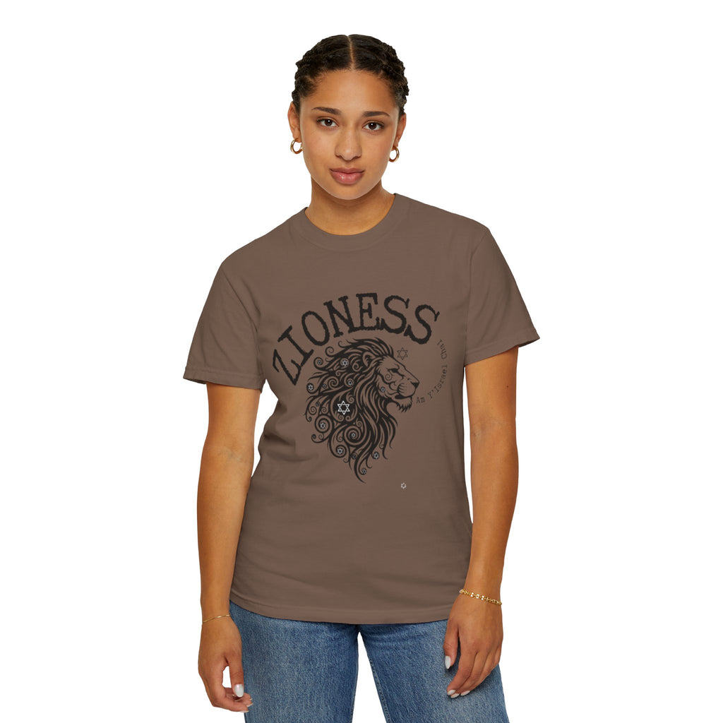 Lioness Zionist T-Shirt for Loud & Proud Jewish Goddesses