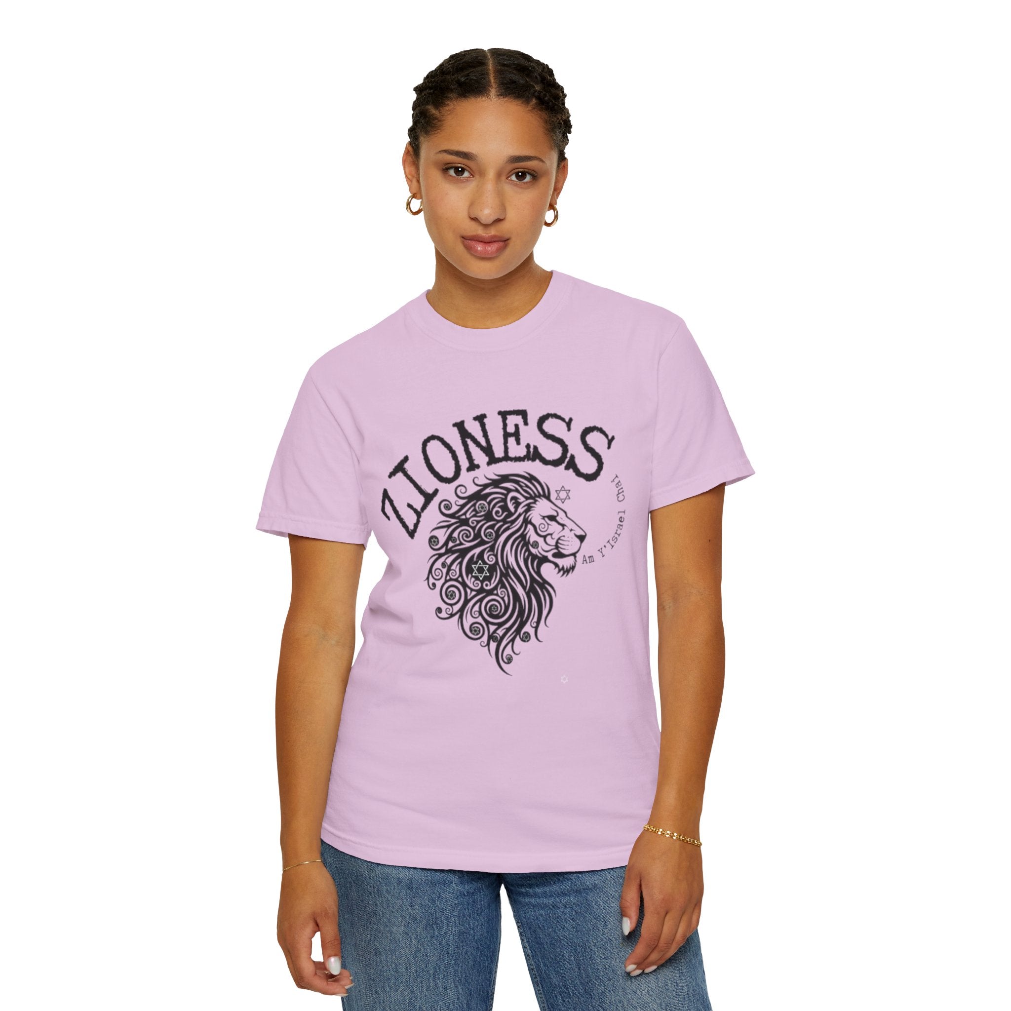 Lioness Zionist T-Shirt for Loud & Proud Jewish Goddesses