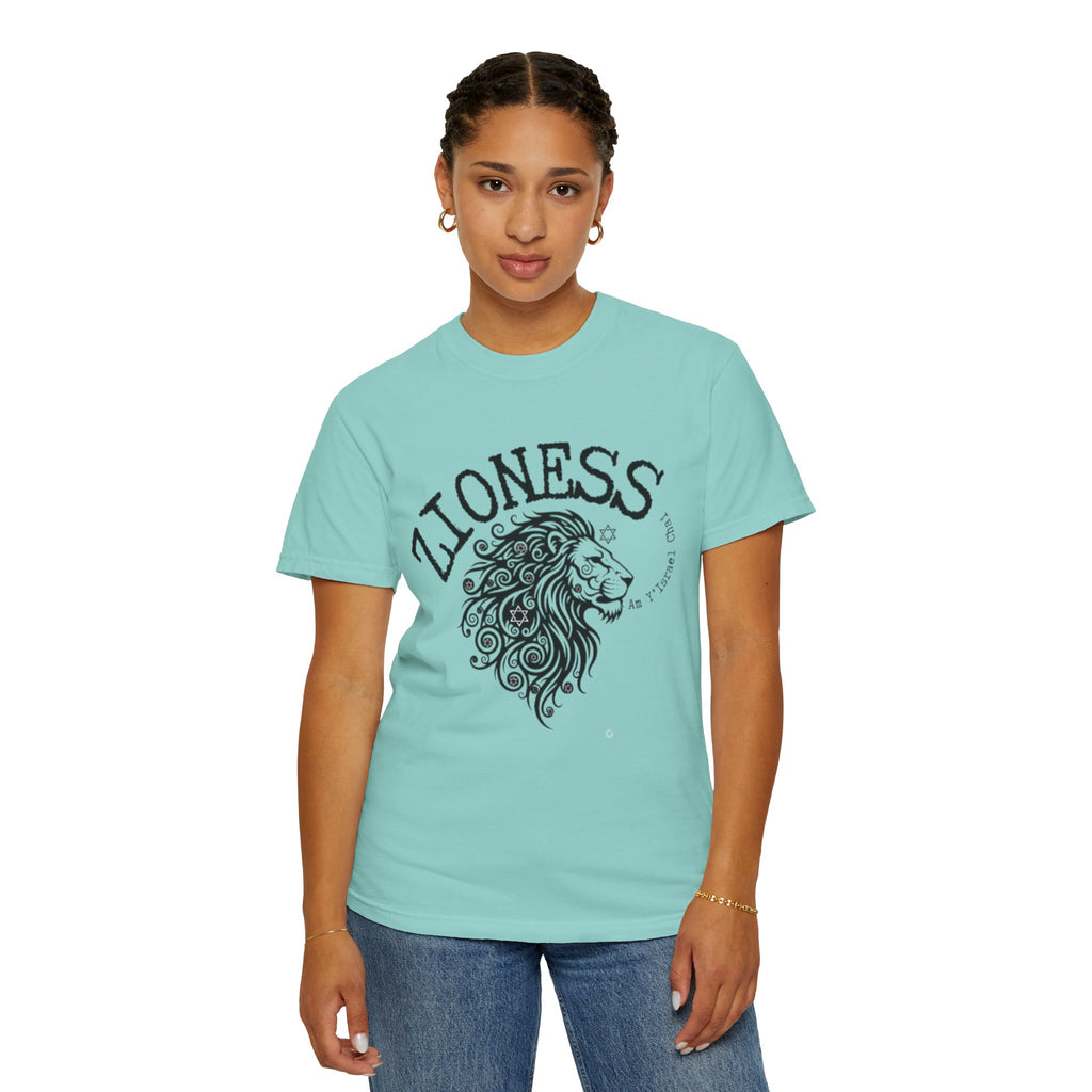 Lioness Zionist T-Shirt for Loud & Proud Jewish Goddesses
