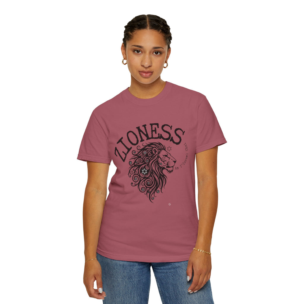 Lioness Zionist T-Shirt for Loud & Proud Jewish Goddesses