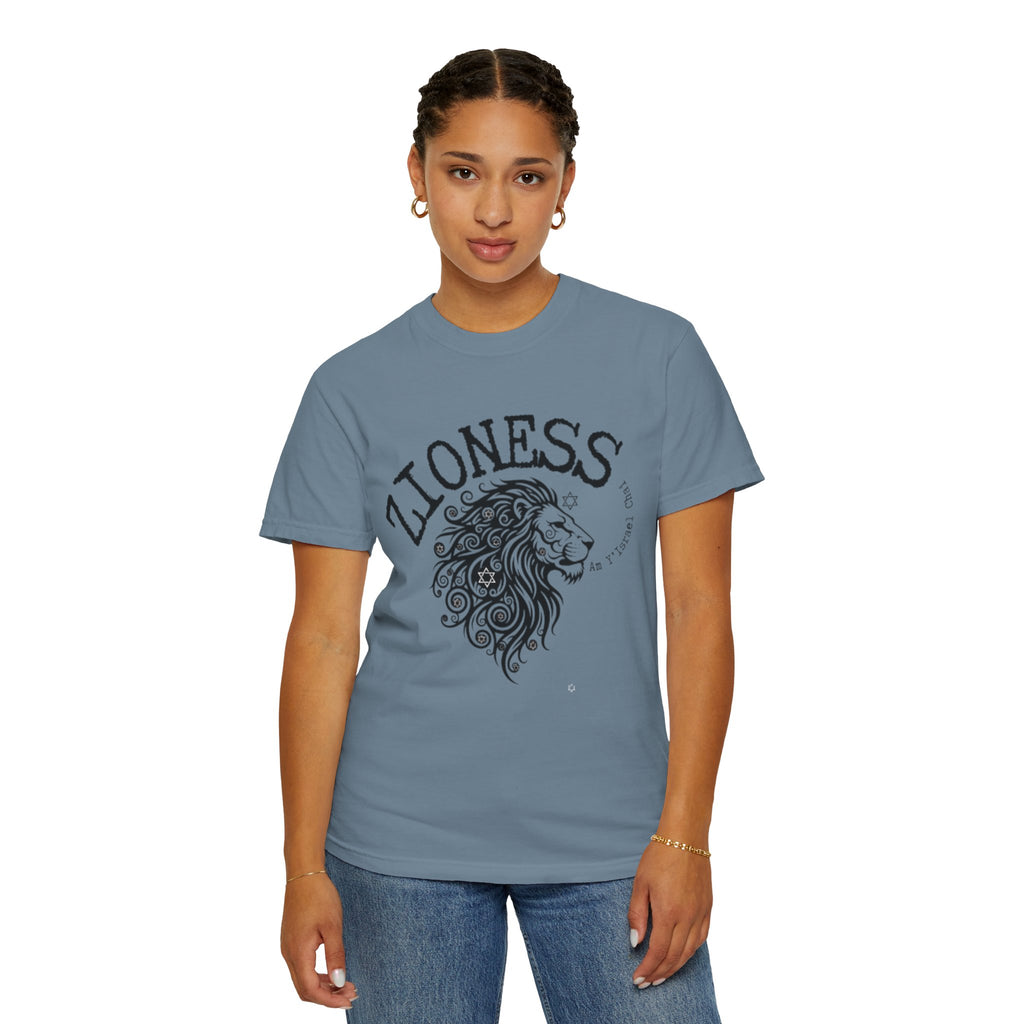 Lioness Zionist T-Shirt for Loud & Proud Jewish Goddesses
